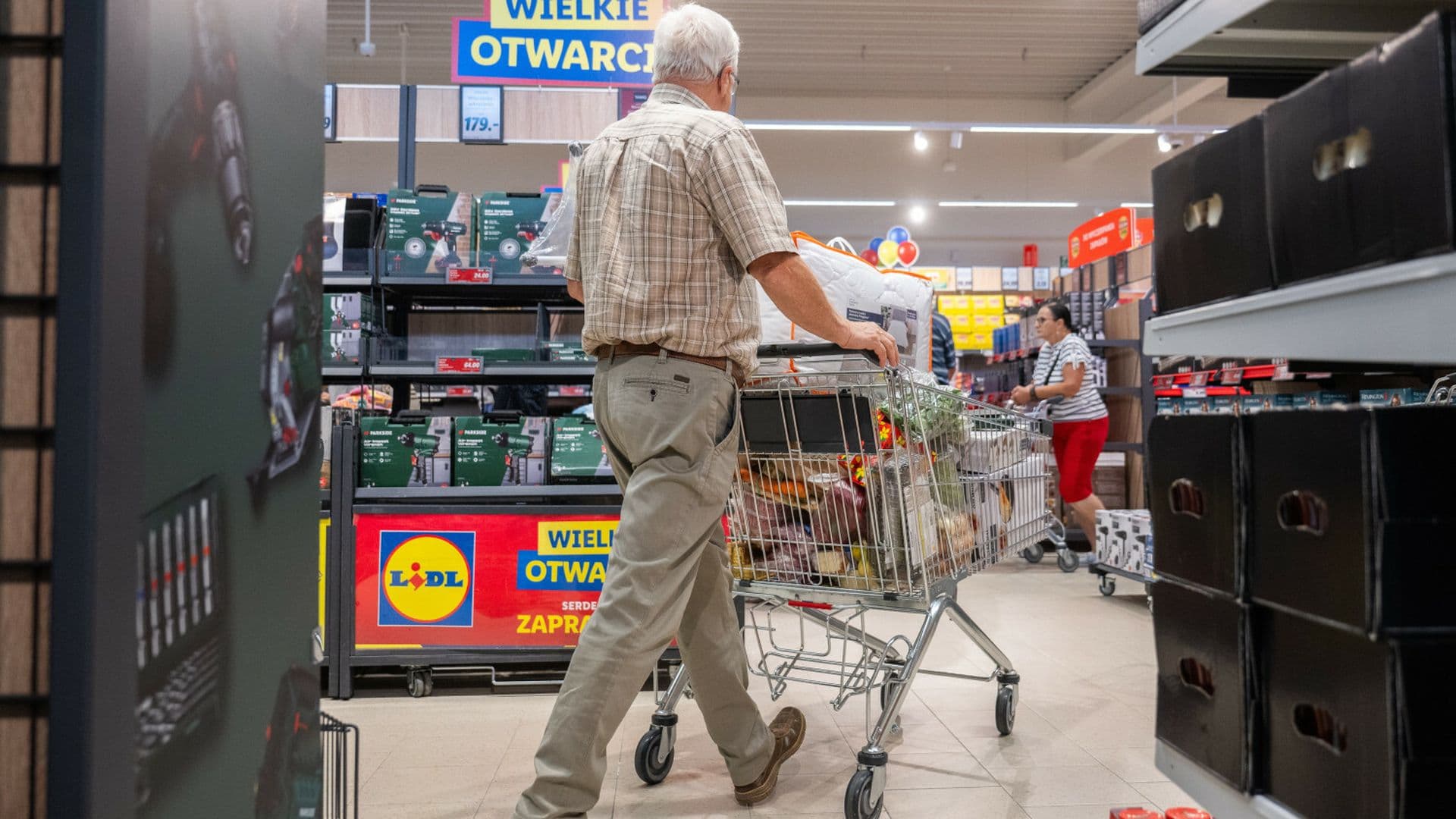 Od lipca rewolucja w Lidlu. Klienci mogą zrobić zakupy nawet w środku nocy
