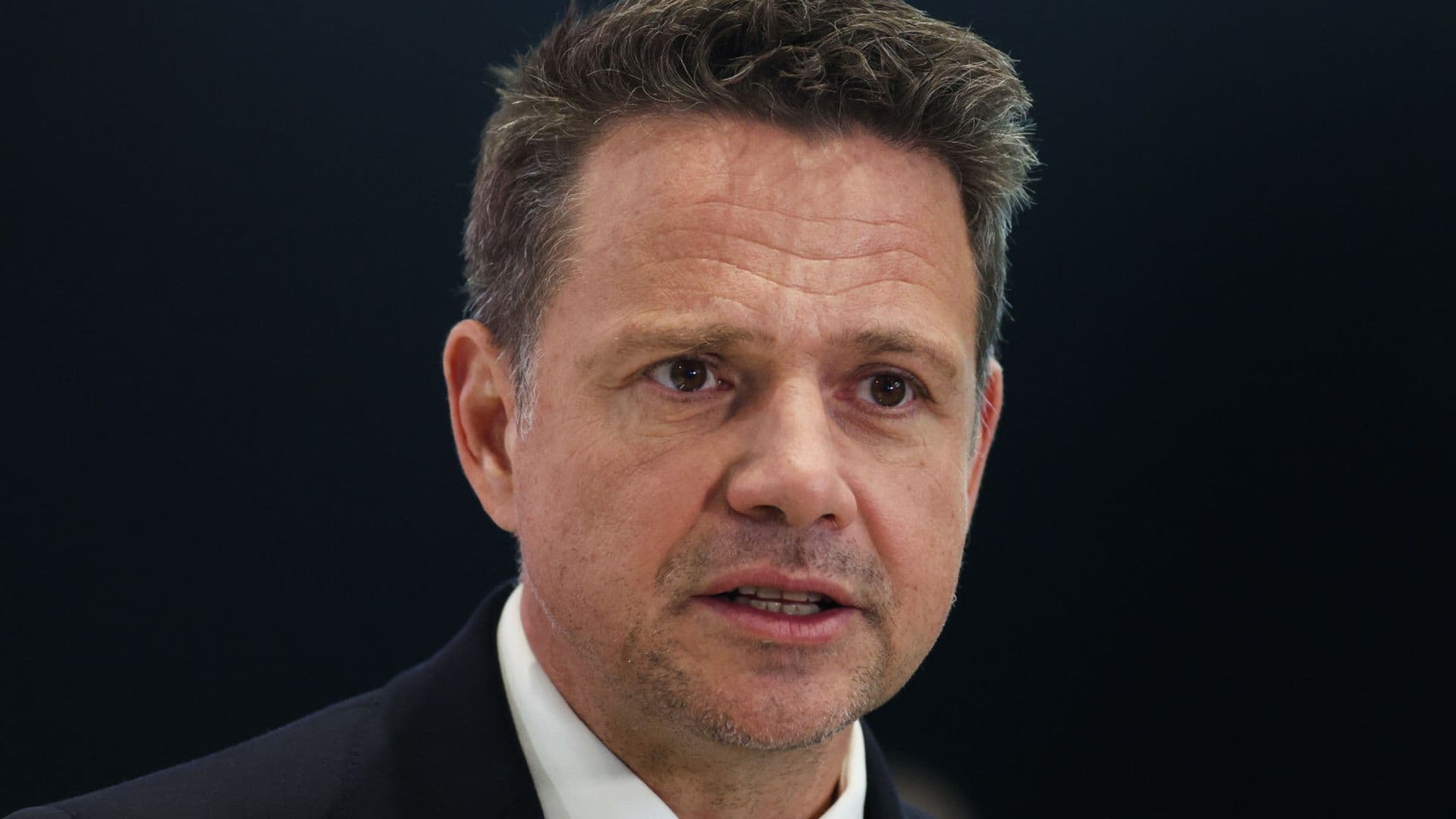 Trzęsienie ziemi w Warszawie. Trzaskowski straci stanowisko? Ekspert: jest na pierwszej linii frontu