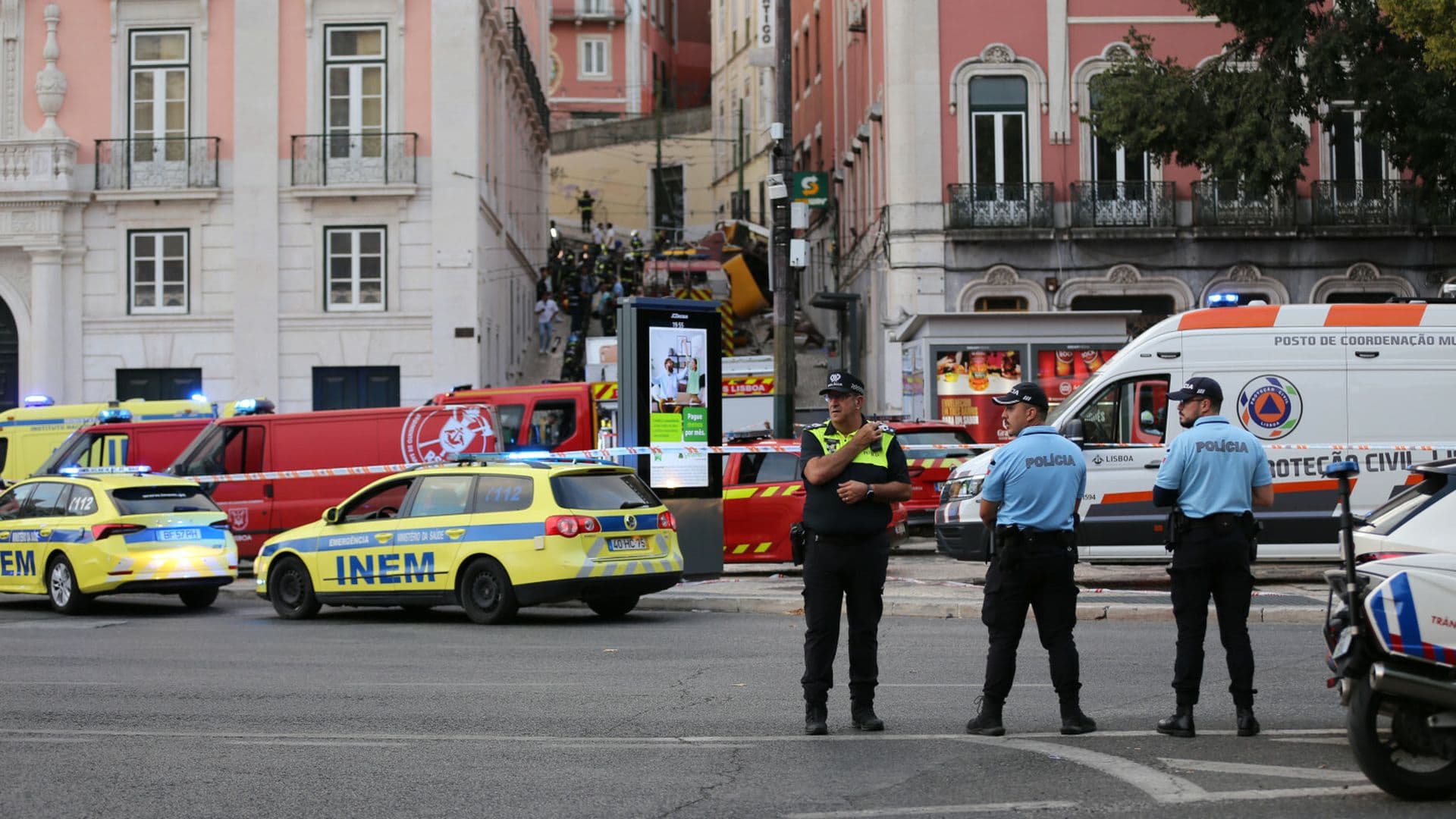 Tragiczny wypadek autobusu pod Lizboną. Co najmniej 2 zabitych i 20 rannych
