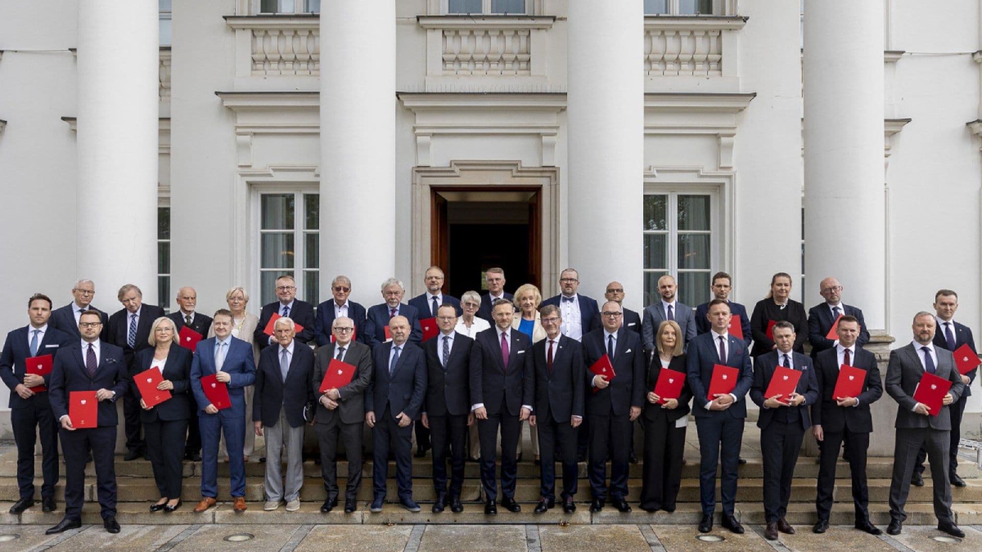 Kolejni członkowie Rady Nowej Konstytucji. Wśród nich Wipler i Czarnek