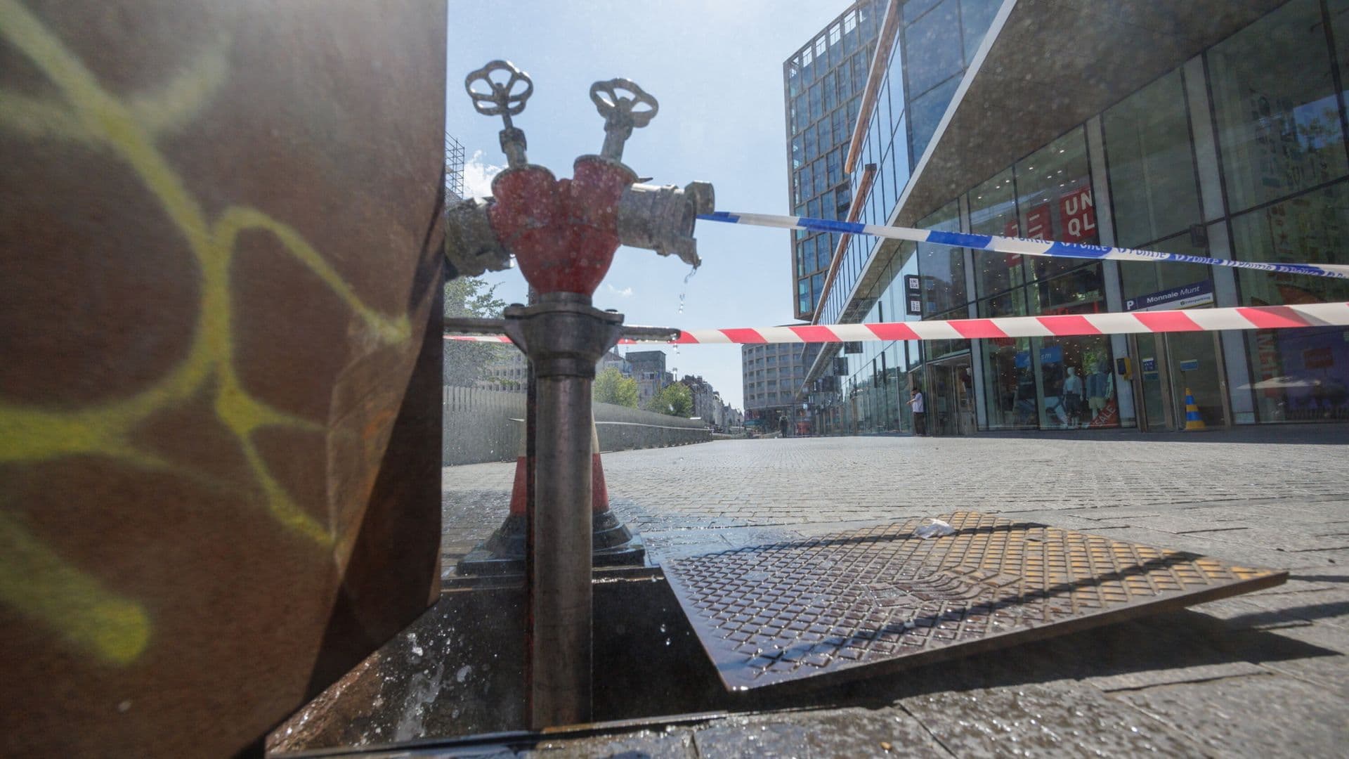 Tragiczny pożar wieżowca w centrum Brukseli. Zginęło co najmniej kilka osób