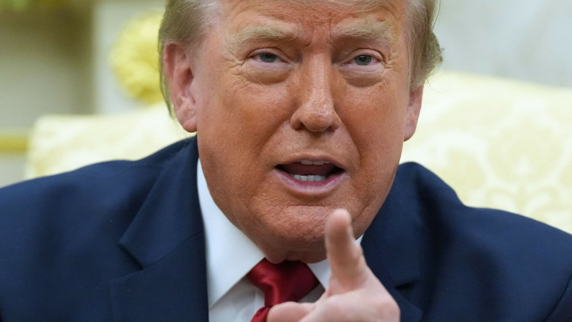 Trump ostrzega Iran. Elektrownie i mosty na celowniku. „Nic im nie zostanie”