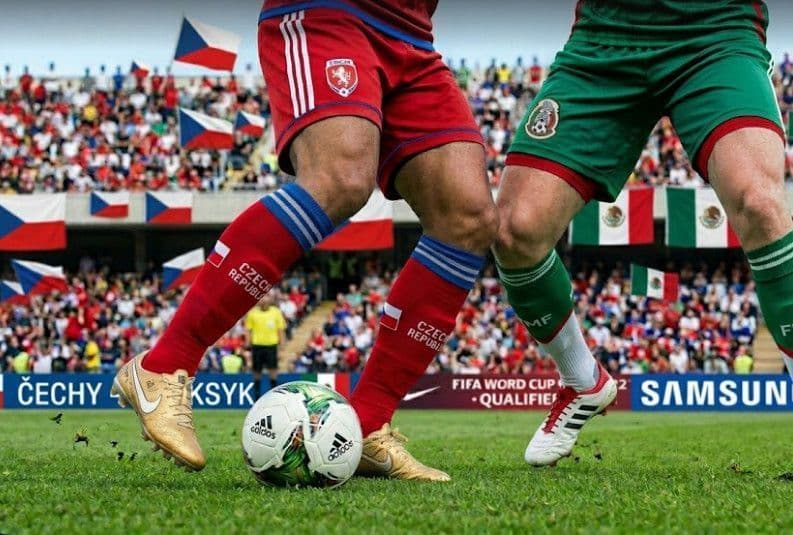 Meksyk przełamał 40-letnią klątwę! Pewne zwycięstwo nad Ekwadorem i awans na Azteca
