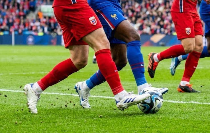 Dembele z błyskawicznym hat-trickiem. Francja rozbiła rezerwową Norwegię i wygrała grupę I