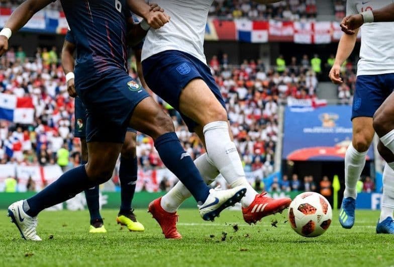 Kane wyprzedził Pelego i uratował Anglię. Dwa gole kapitana po niespodziewanym prowadzeniu DR Konga