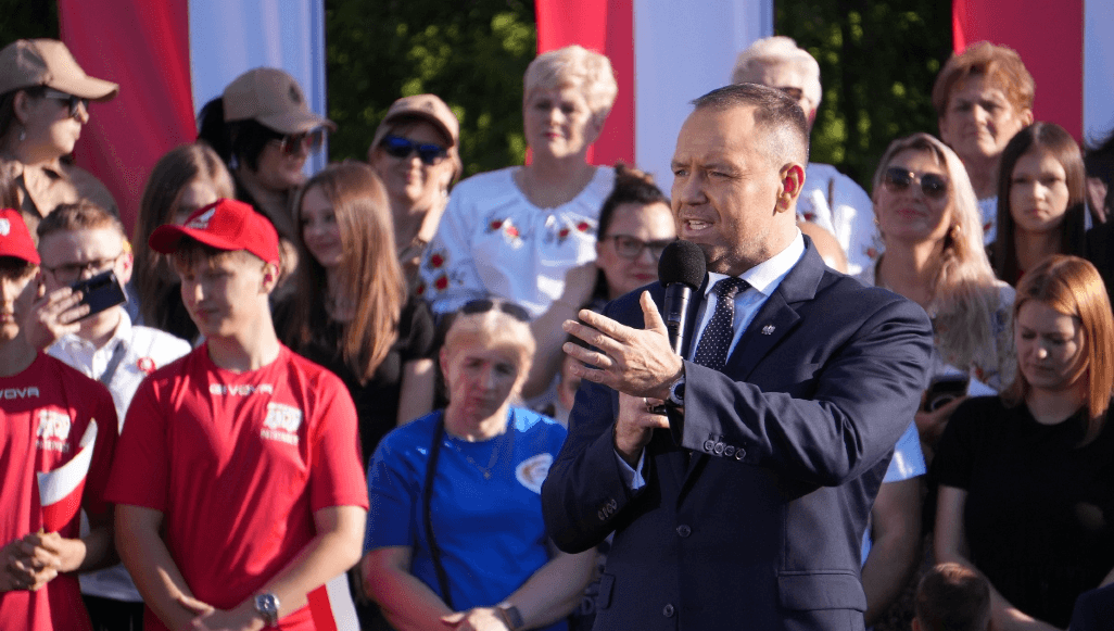 Prezydent Karol Nawrocki w Bielanach: „Polska musi być Polską” /WIDEO