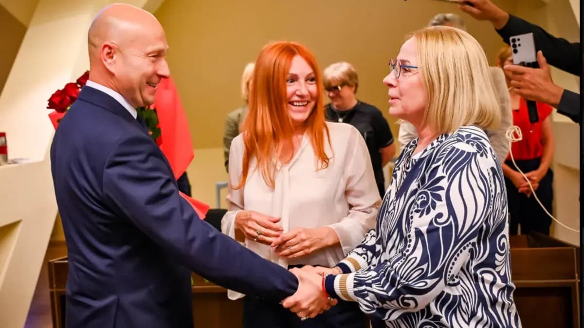 Szesnastu za, trzech przeciw. Prezydent Stargardu z absolutorium
