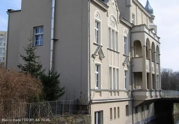 Ósmoklasiści zamknęli ważny rozdział. Wyróżniono też najlepszych
