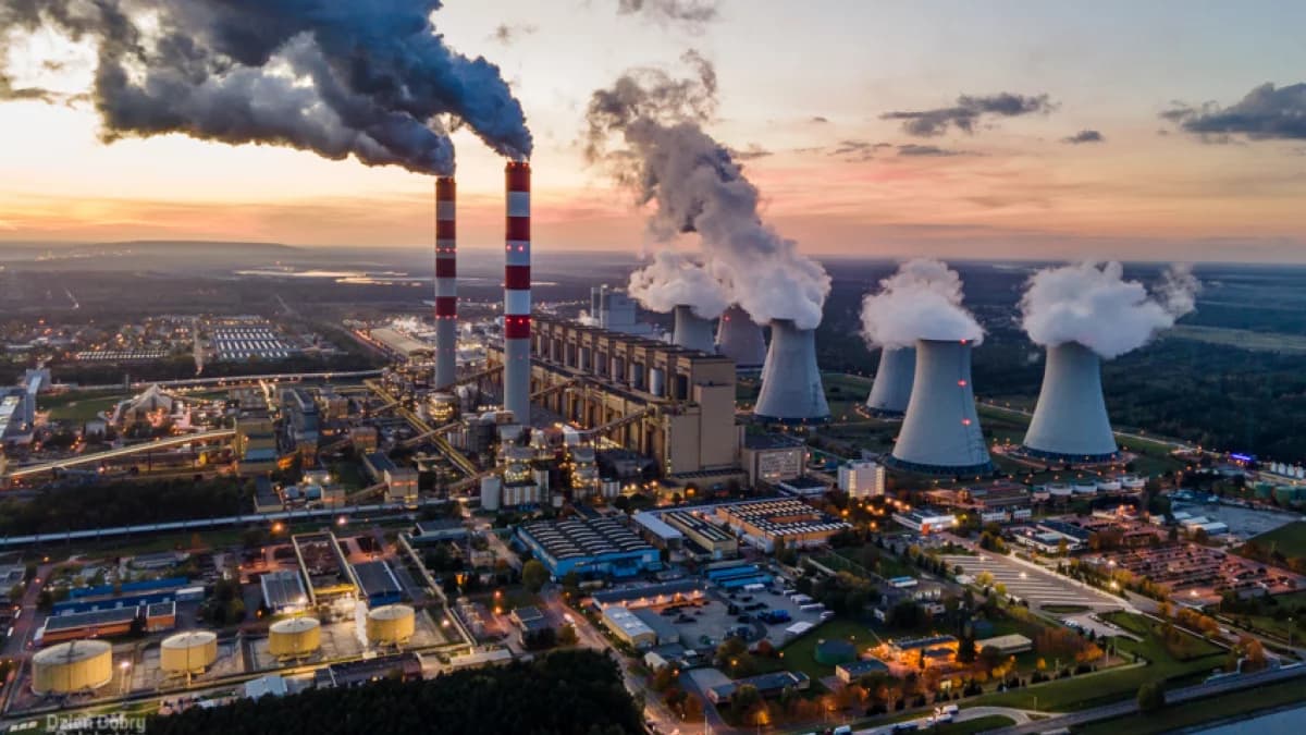 Największa elektrownia w Polsce w podwyższonej gotowości. Natychmiastowa reakcja PGE