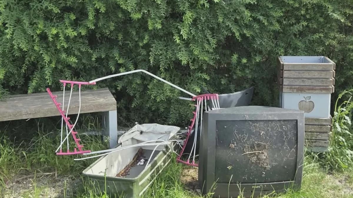 Mieszkanka zgłasza problem. "Czy tak ma wyglądać park w centrum miasta?"