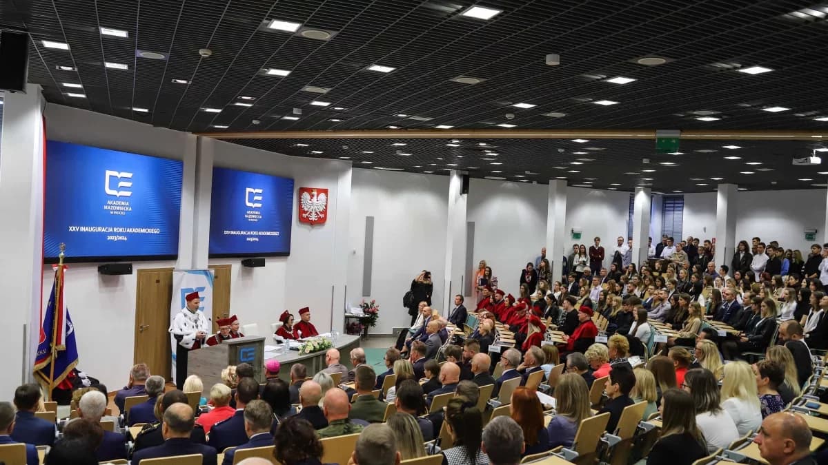 Rekrutacja ruszyła. Sprawdzamy, co oferuje studentom Akademia Mazowiecka