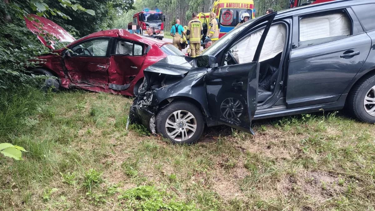 Poważny wypadek na Pomorzu. Lądował śmigłowiec LPR, sześć osób zostało poszkodowanych
