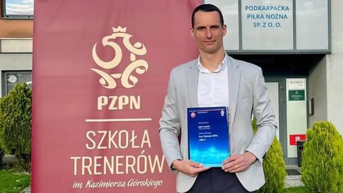Nowy rozdział w Błękitnych Komorów. Adrian Szyszka przejmuje stery