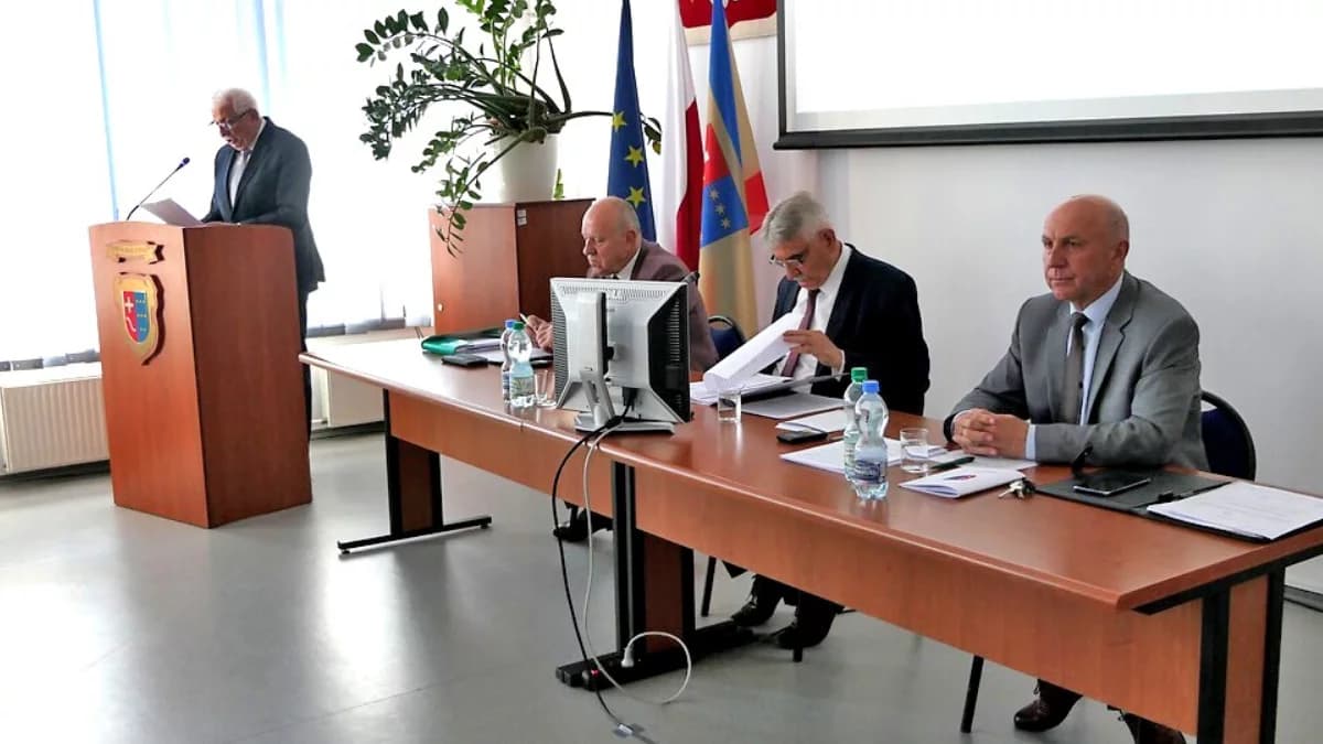 Wymiana zdań na Sesji Rady Powiatu