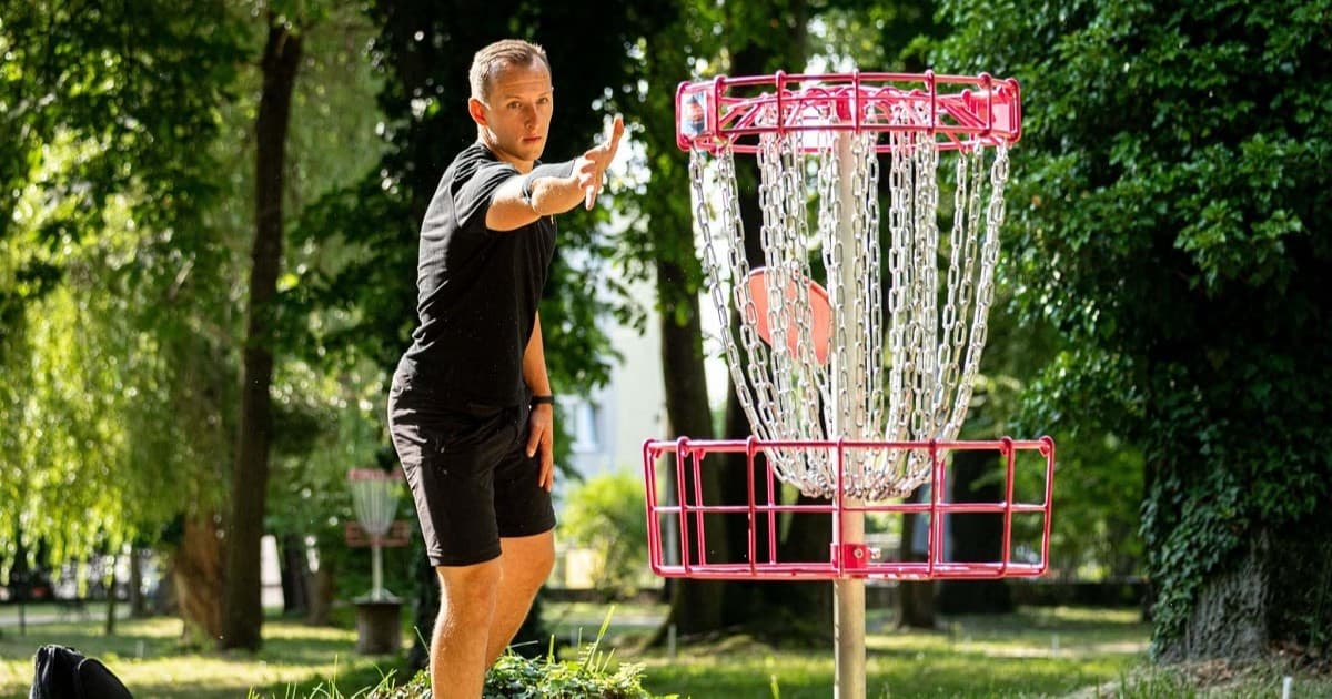 Strzelce Opolskie zyskają nową przestrzeń. Powstanie pole do disc golfa