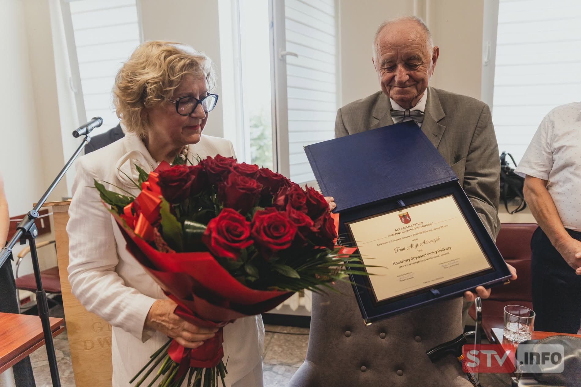 Dr Alicja Adamczak Honorową Obywatelką Gminy Dwikozy