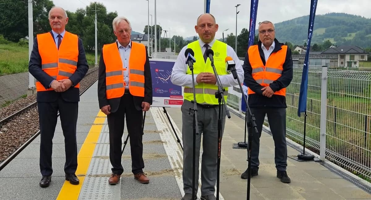 Ostatnia prosta modernizacji linii kolejowej Sucha Beskidzka – Żywiec. Pociągi wrócą jeszcze w tym roku