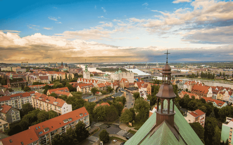 Szczecińskie targowiska: gdzie zrobić zakupy na Turzynie, Manhattanie, Szafera i nie tylko?
