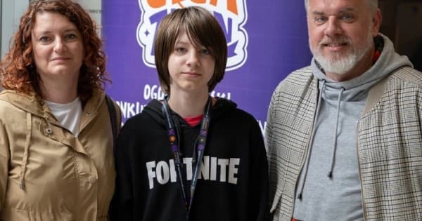 Jan Szabat na podium GIGATHONU. Wielki sukces ucznia z Harasiuk