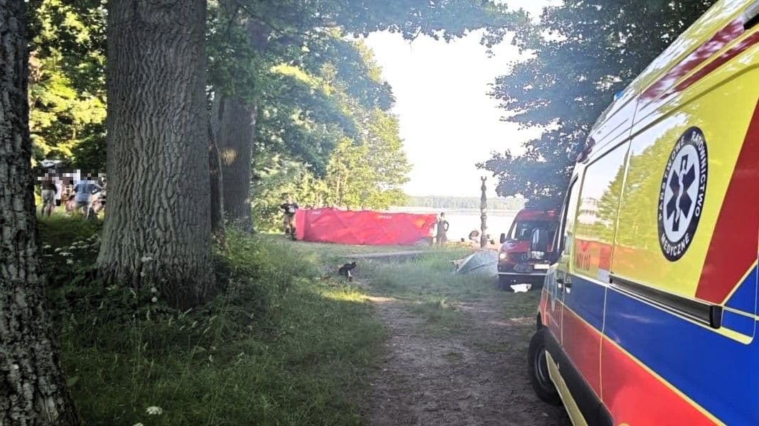 Ojciec zadzwonił na policję z łódki. Chwilę później on i jego córka już nie żyli