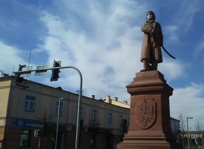 Autobusy MZK nadal pojadą objazdem. Prace na Jana Pawła II potrwają dłużej