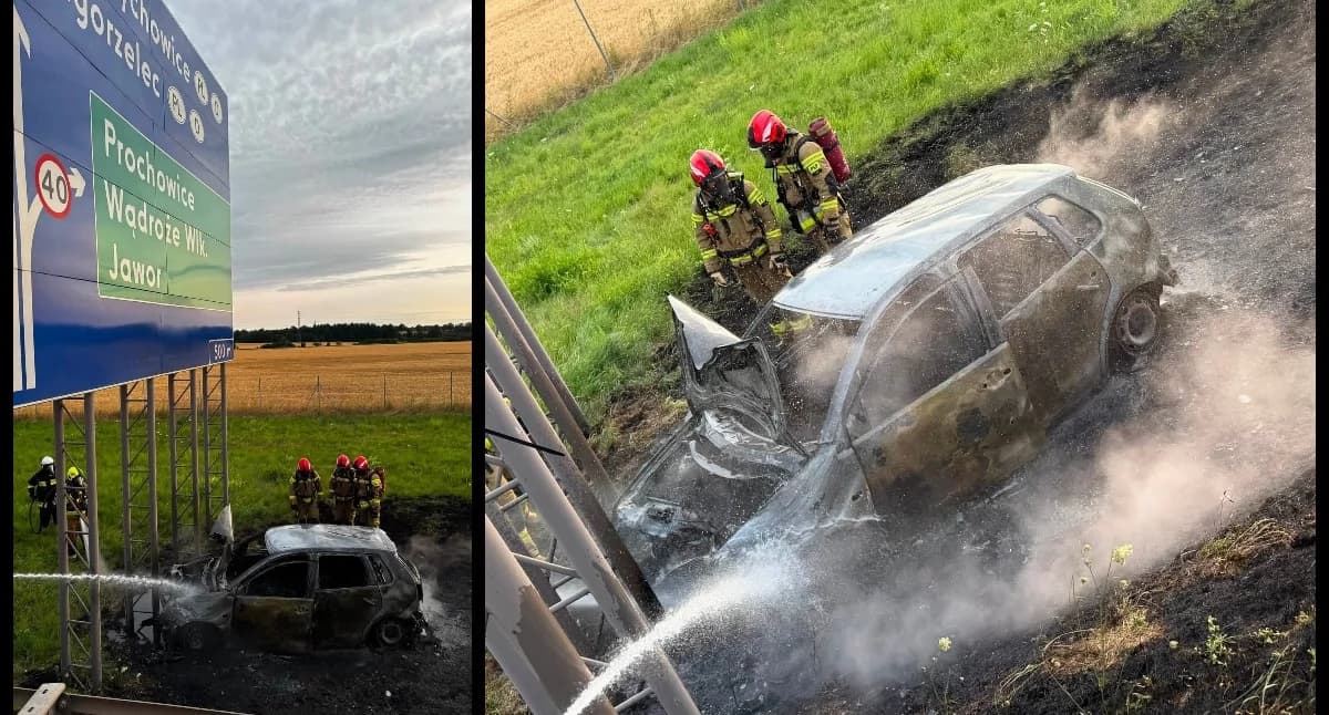 Pożar na autostradzie A4. Samochód spłonął po uderzeniu w znak