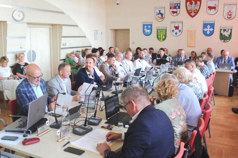 Raport o stanie miasta czy raport o stanie urzędu? Czego zabrakło?