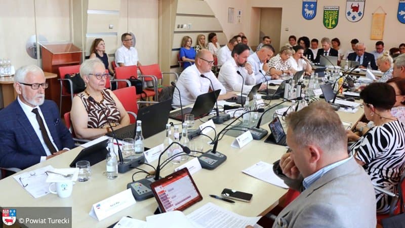 Absolutorium dla zarządu powiatu. Rada zatwierdziła wykonanie budżetu