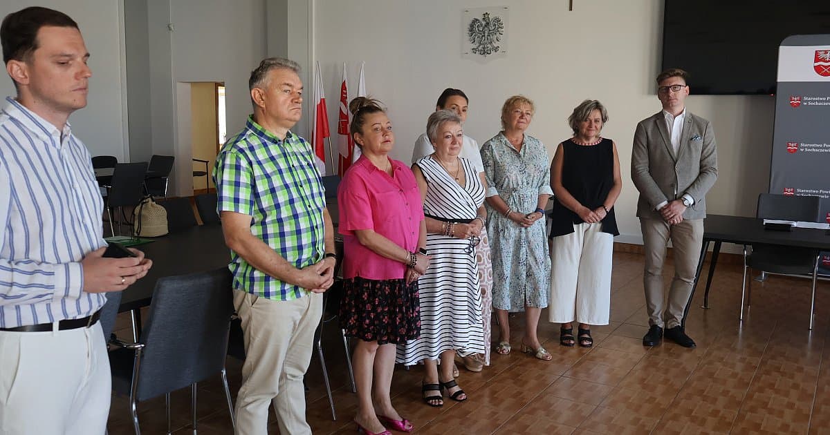 Schron pod boiskiem i misja specjalna. Starostwo podpisało dwie ważne umowy