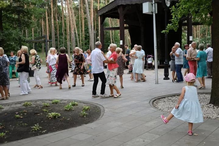 Koncert, potańcówka i kino pod chmurką. W Legionowie czeka intensywny weekend