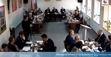 XV Sesja Rady Powiatu Ropczycko-Sędziszowskiego (29.01.br)
