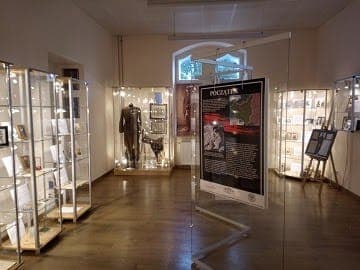 „Bohaterowie 1920 r z Powiatu Ropczycko-Sędziszowskiego” – Otwarcie Wystawy w Powiatowym Centrum Edukacji Kulturalnej w Ropczycach