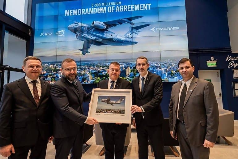 Embraer i bydgoskie WZL Nr 2 podpisują porozumienie. Chodzi o współpracę przy samolotach KC-390
