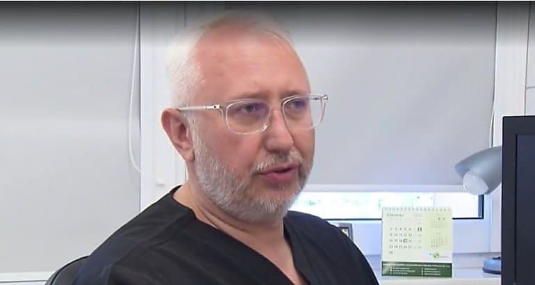 ZDROWIE Z TYGODNIKIEM 15 minut ruchu dziennie może uratować samodzielność? O podstępnej osteoporozie rozmawiamy z dr. Michałem Kułakowskim