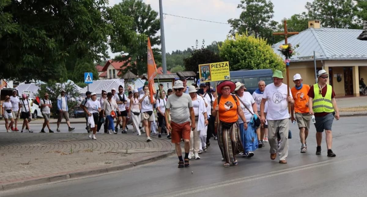 Pątnicy na odpuście Matki Bożej Jagodnej. Trwa jedno z największych świąt religijnych w regionie