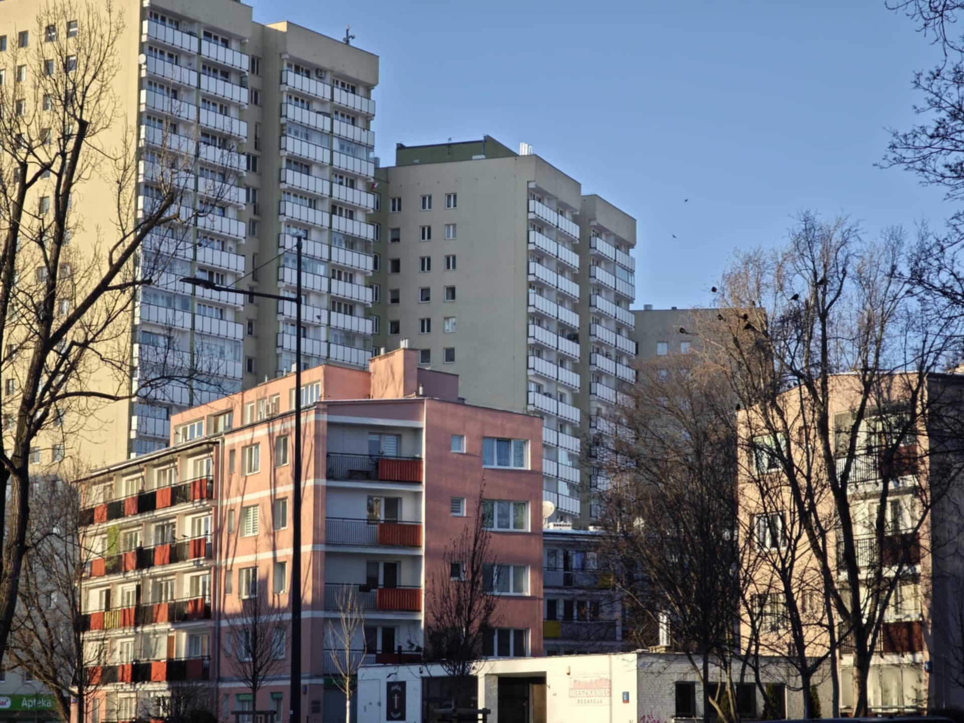 Za 33 dni wchodzi nowy obowiązek – to dopiero przedsmak. W Warszawie w końcu obejmie ponad milion mieszkań