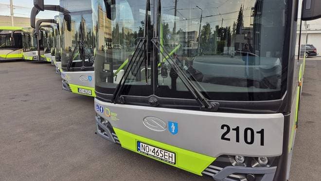 Wakacyjne zmiany w komunikacji miejskiej