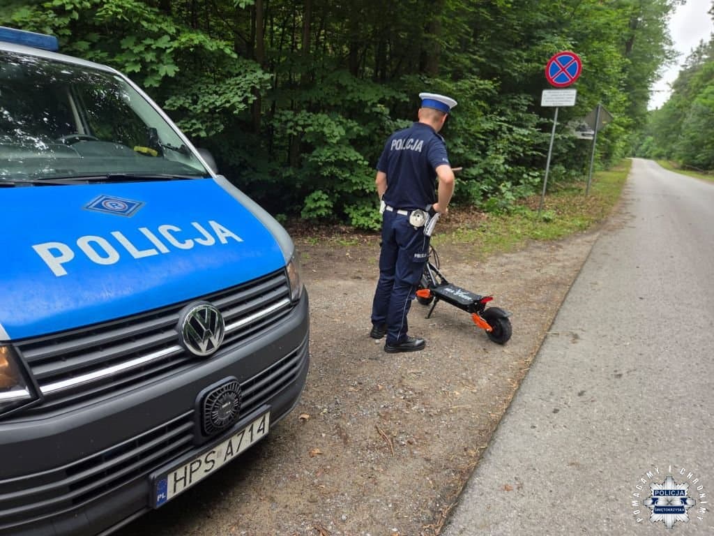 Policjanci sprawdzali użytkowników hulajnóg. Są mandaty za jazdę po alkoholu