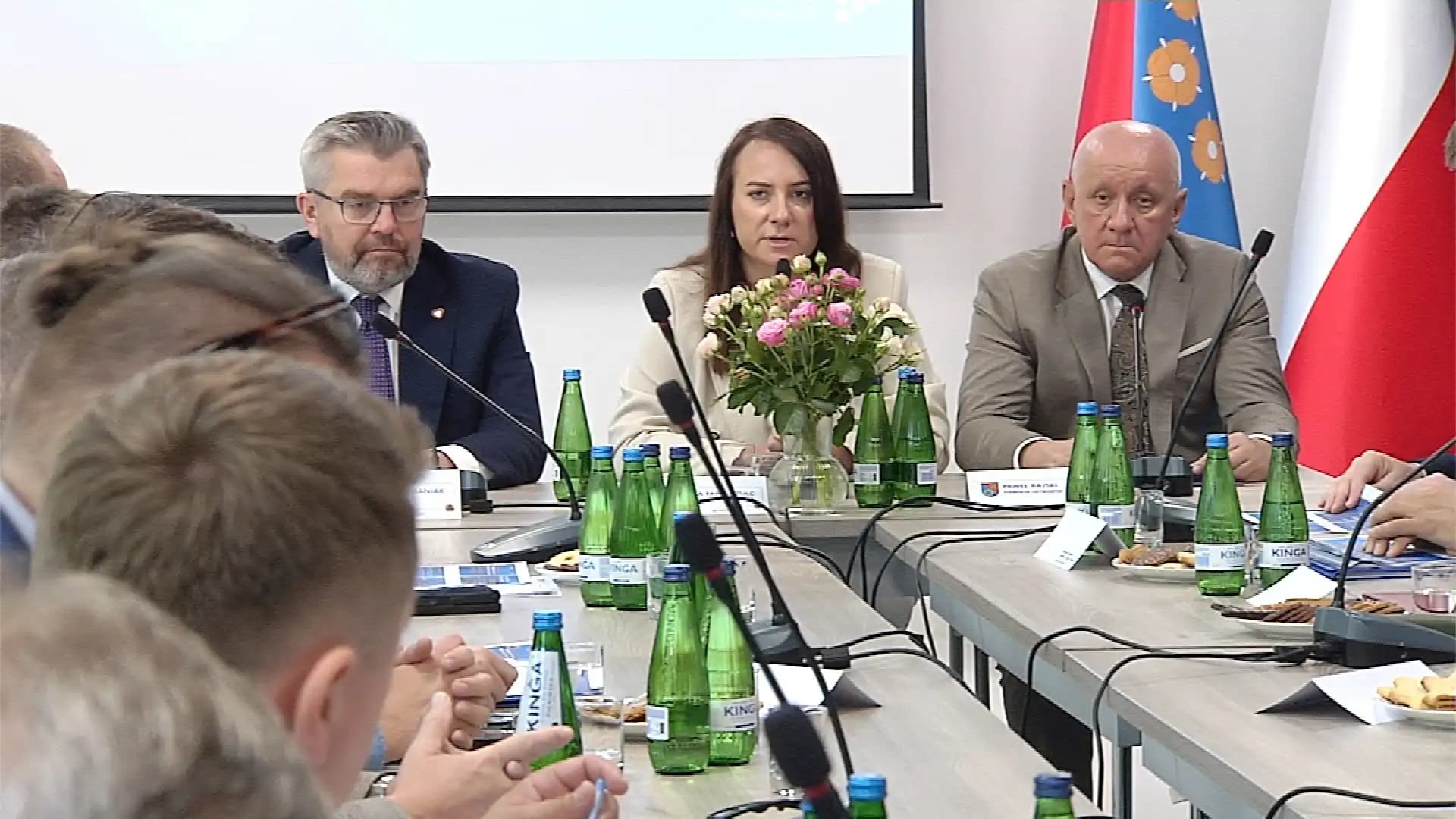 Miliony dla gminy powiatu ostrowskiego. Chodzi o ochronę ludności i obronę cywilną [WIDEO]