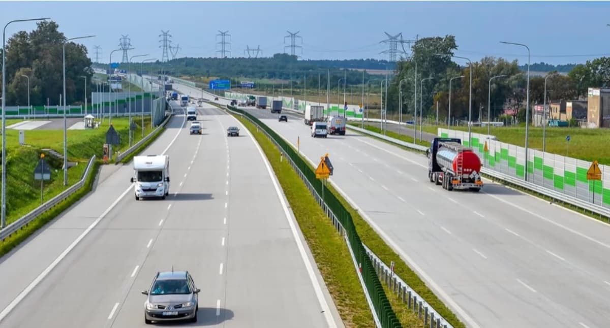 Pod prąd na A1