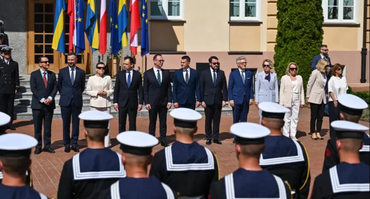 Bałtycka gra o bezpieczeństwo. Polska podpisuje przełomowy kontrakt