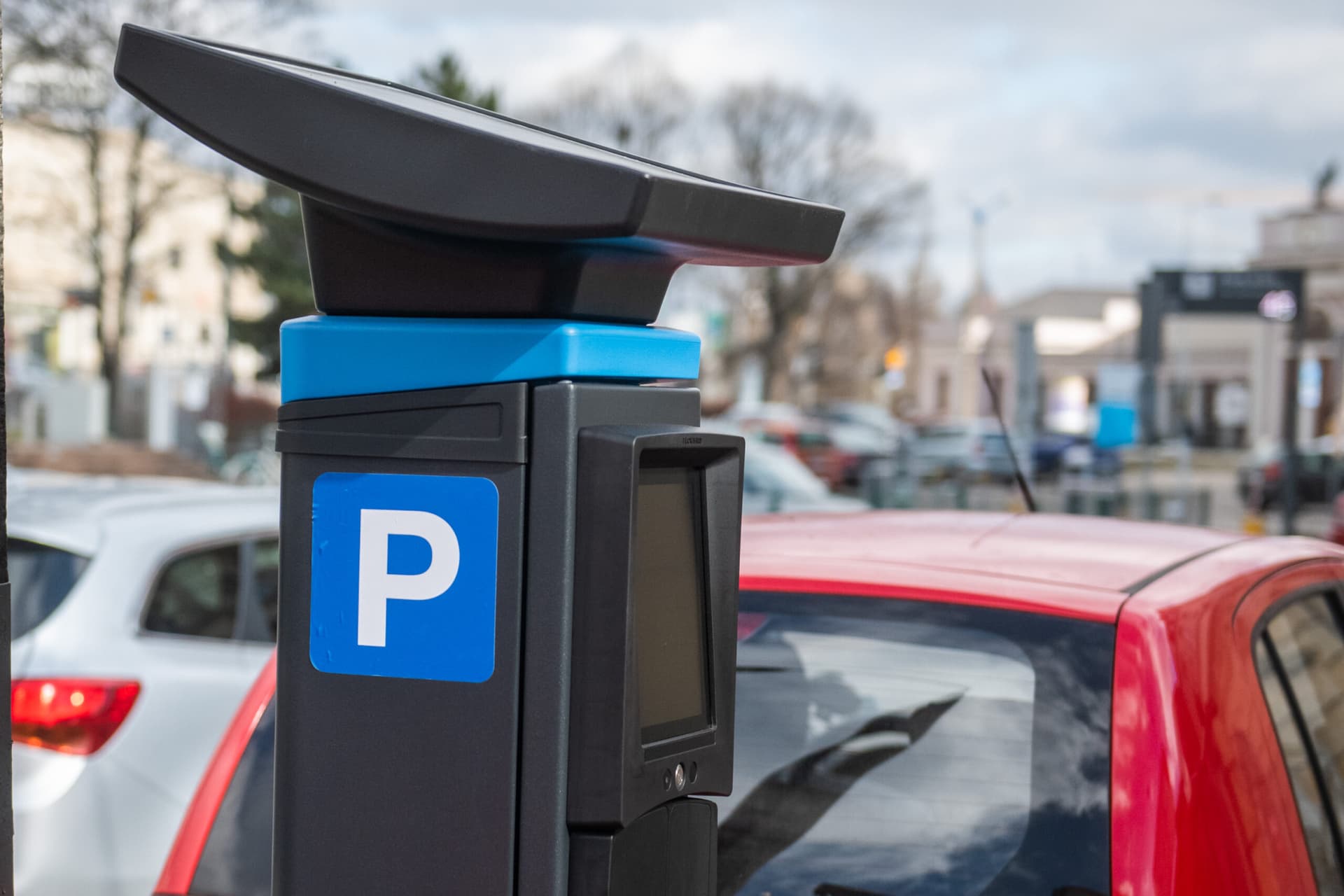 Miała być nowa kamienica, jest parking. Miejski Konserwator Zabytków zapowiada kontrolę