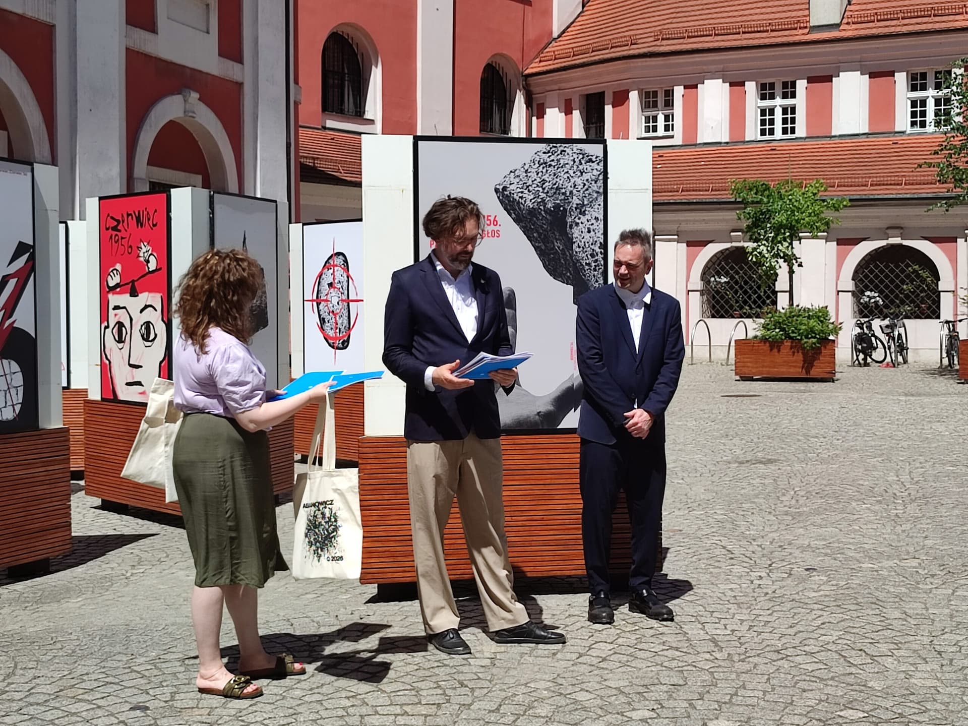 Wystawa plakatów upamiętniających Poznański Czerwiec 1956 otwarta