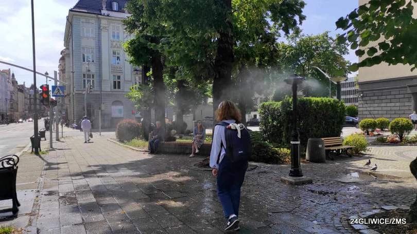 Kurtyny wodne w kilku lokalizacjach na terenie Gliwic...