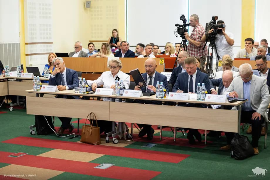 NBudżet za 2025 rok zaakceptowany. Zarząd województwa z wotum zaufania