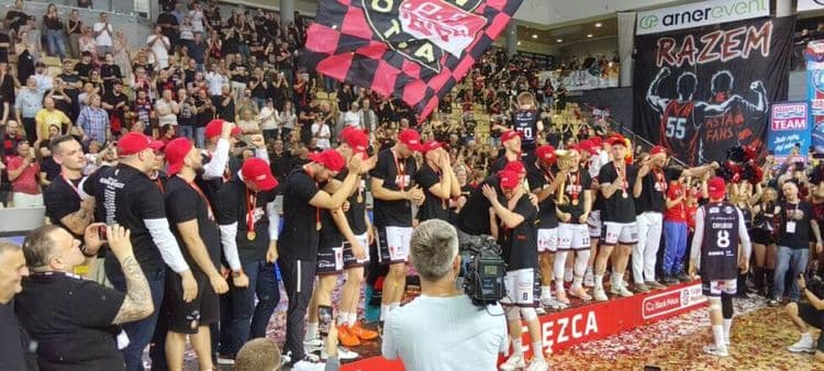 Nowy trener koszykarzy Enea Abramczyk Astorii Duńczyk Anders Sommer będzie nowym szkoleniowcem bydgoskich koszykarzy. W Enea Abramczyk Astorii pozostanie też Grzegorz Skiba, który pełnić będzie funkcję asystenta trenera.