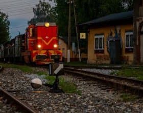 przejdź do aktualności: Czerwcowa Nocna Szychta z wąskotorówką