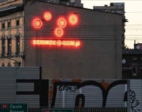 przejdź do aktualności: Kolejny neon oświetlił nasze miasto