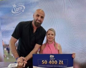 przejdź do aktualności: Wygrali i wyremontują salę gimnastyczną