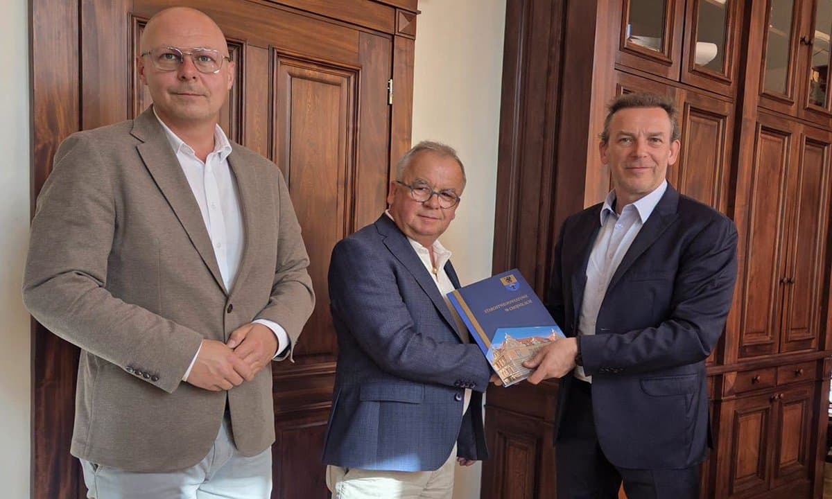 Powiat Chojnicki podpisał umowę na modernizację ppoż. w II LO